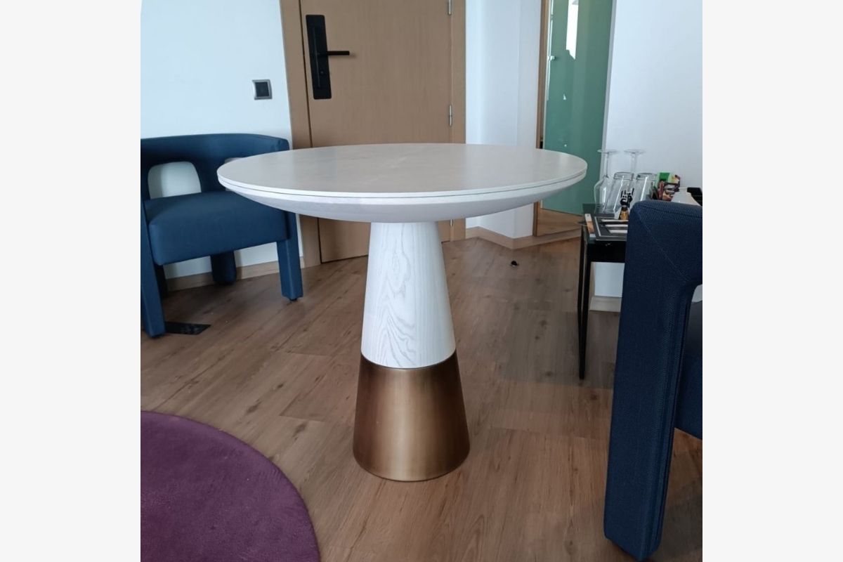 HARD mesa para Hotel - Mobiliario Contract Hospitality Belta Frajumar